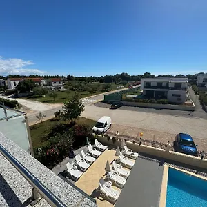 https://funtana-appartements.in-istria.net